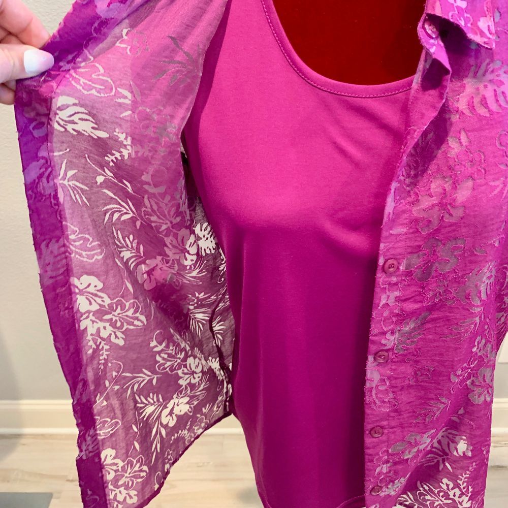 Salon Studio 2 piece purple top - Picture 2 of 5